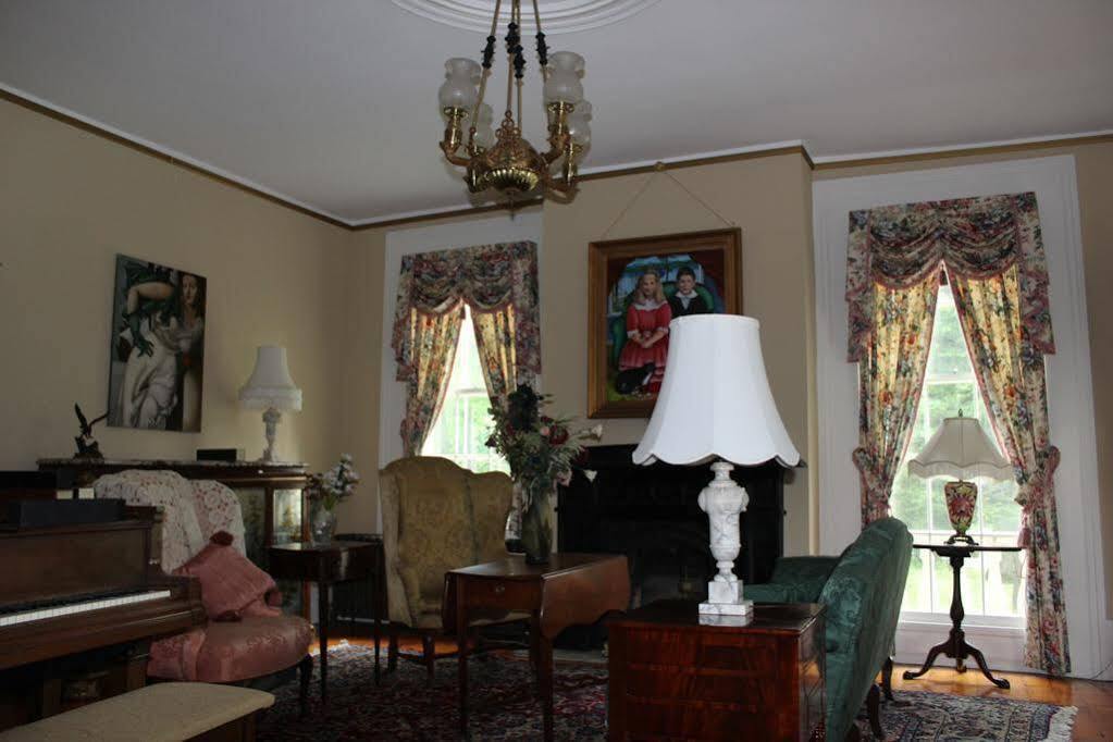 Oakcliff Bed And Breakfast Halfmoon Eksteriør billede
